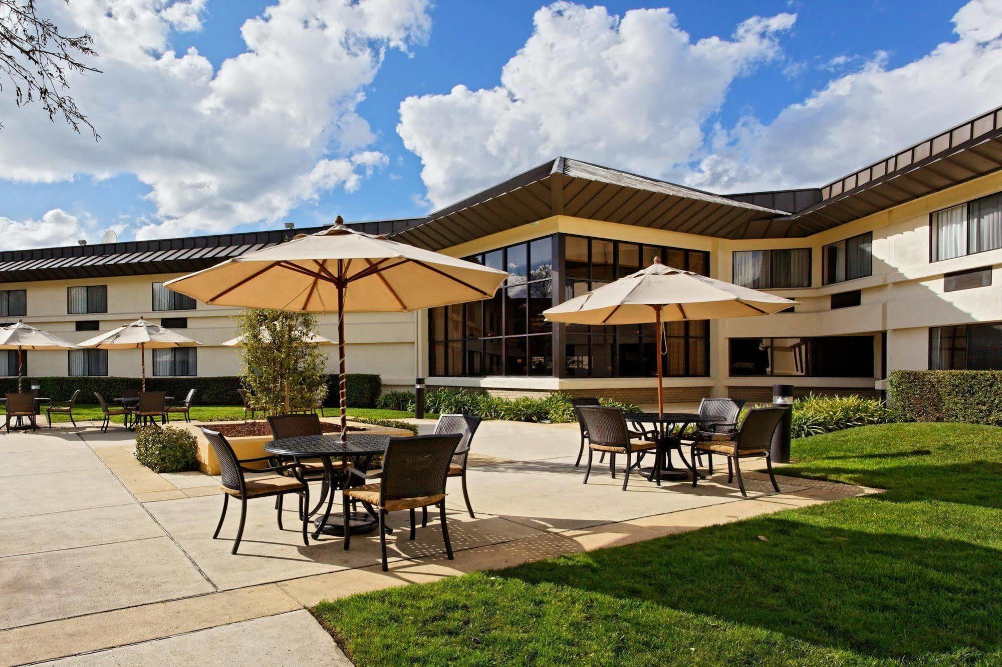 Holiday Inn Express Walnut Creek By Ihg Restaurante foto