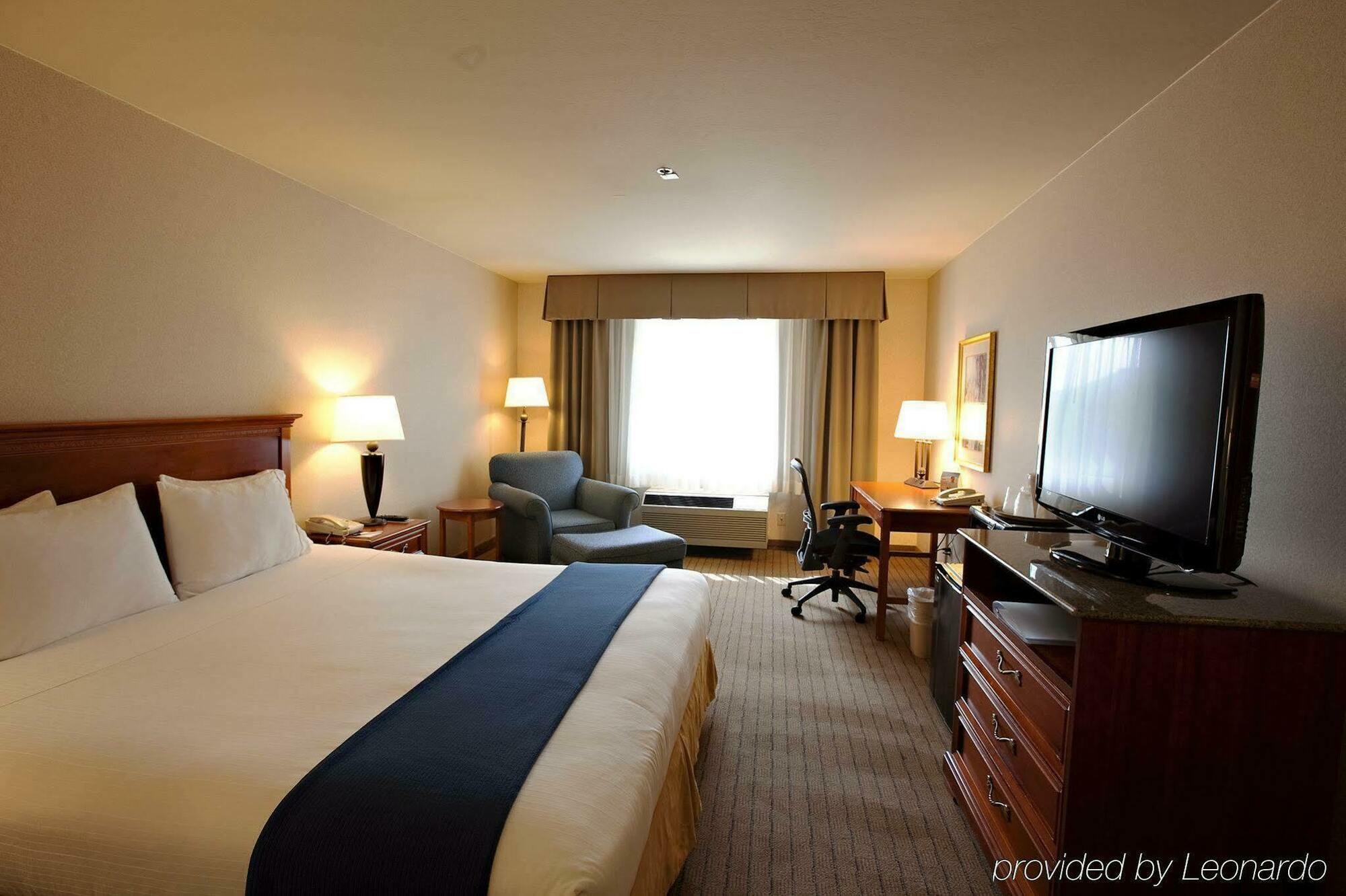 Holiday Inn Express Walnut Creek By Ihg Exterior foto